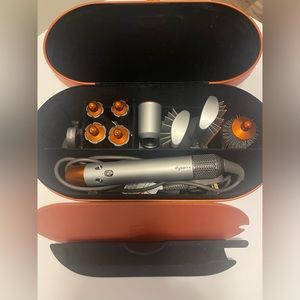 Dyson Airwrap in Nickel/Copper